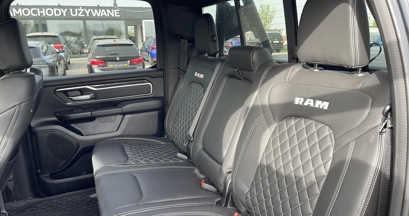Dodge RAM cena 239900 przebieg: 43563, rok produkcji 2019 z Bełżyce małe 379